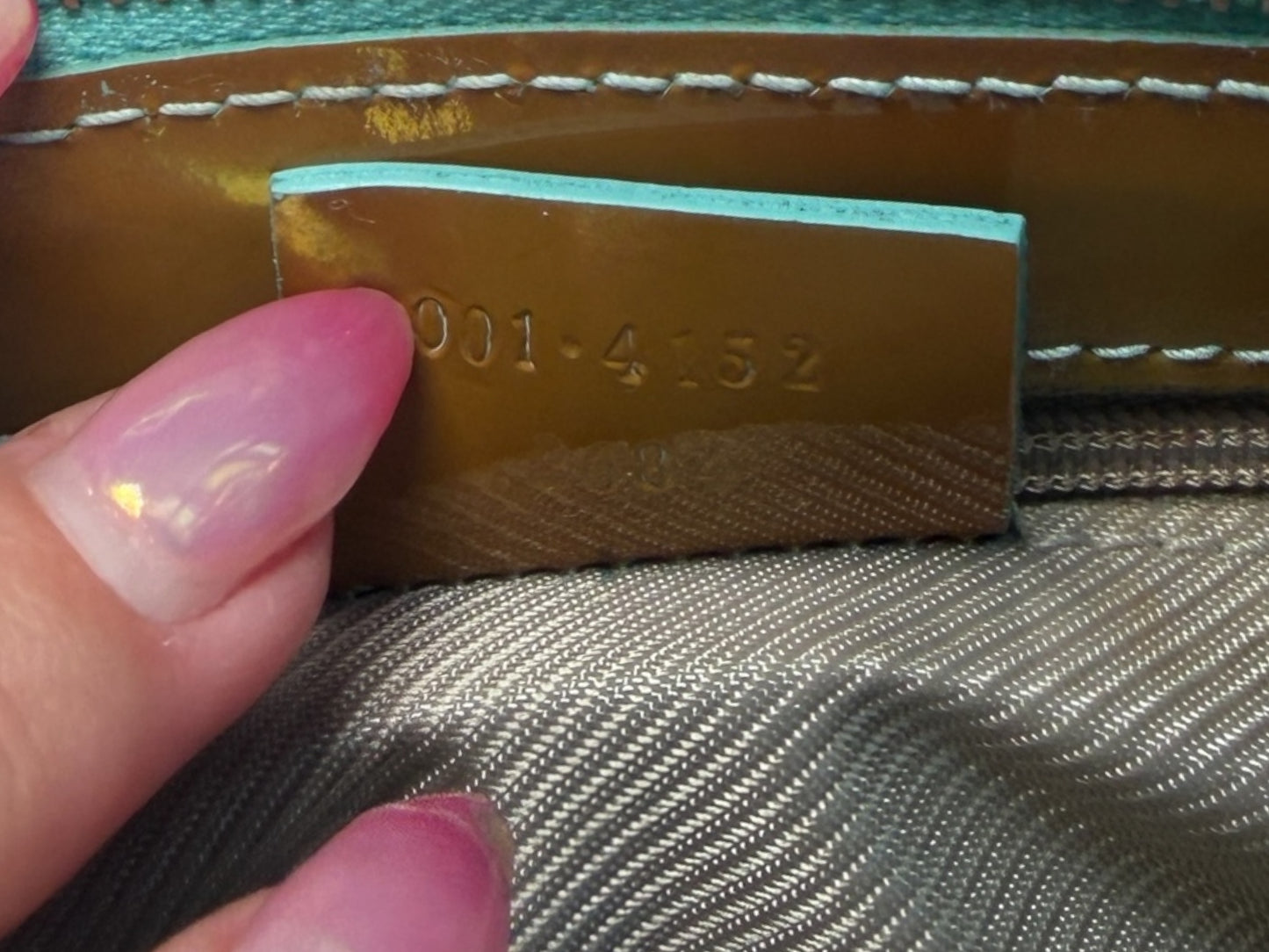 Gucci GG Canvas Baguette Shoulder Bag – Baby Blue