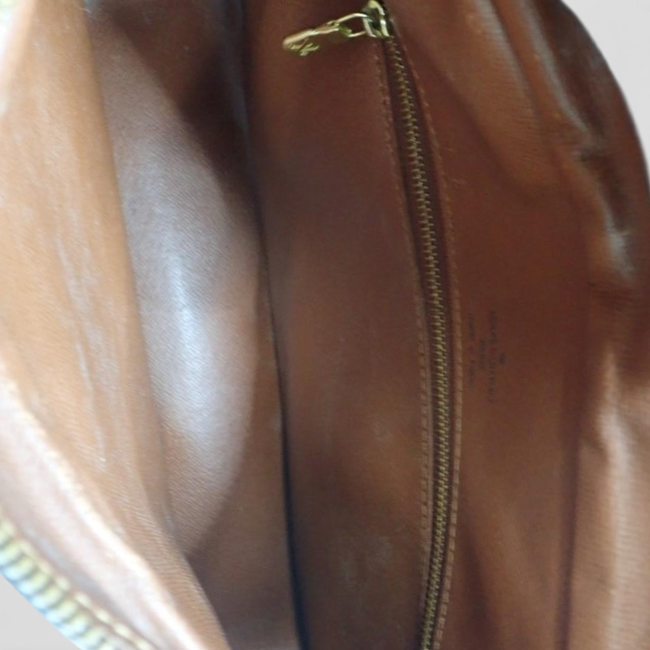 Louis Vuitton Musette Tango — Monogram Canvas (Vintage)