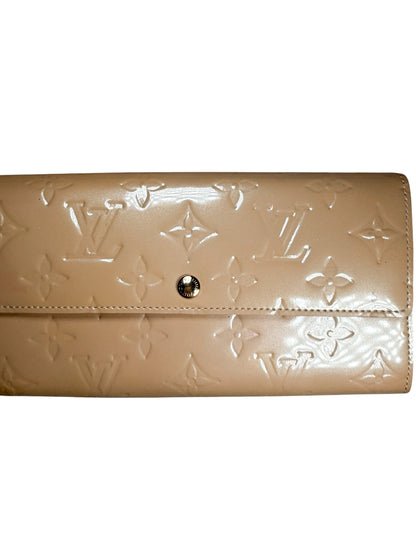 LOUIS VUITTON VERNIS WALLET (NOISETTE)
