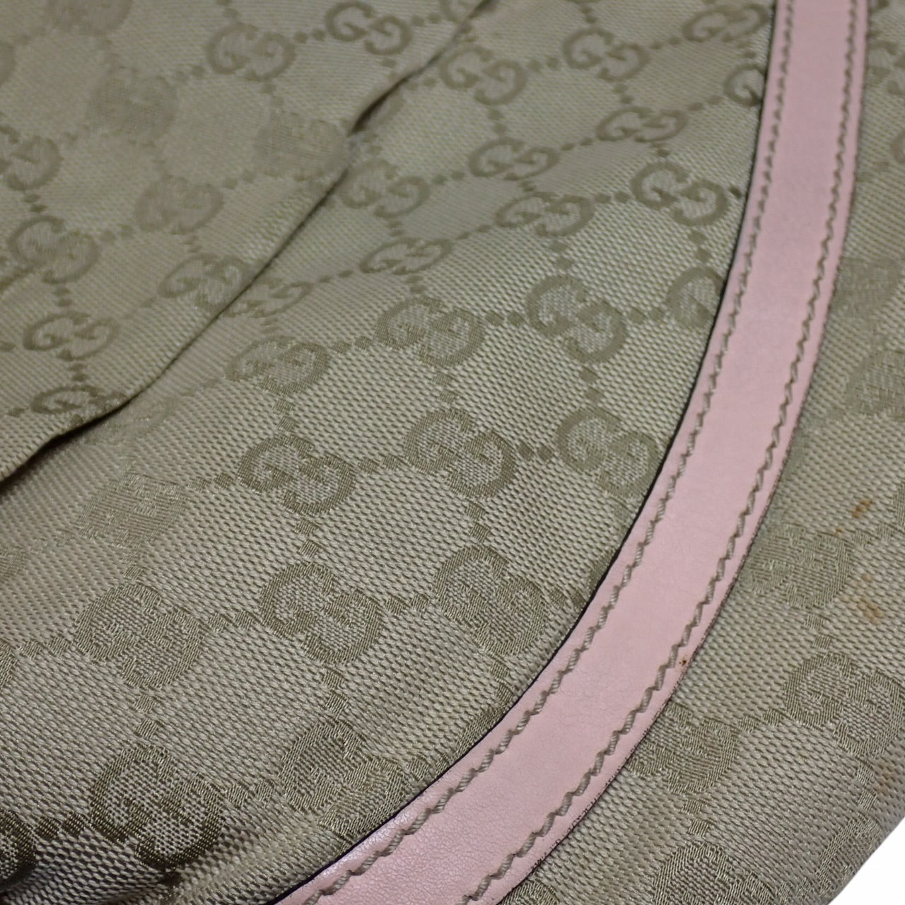 Gucci GG Canvas Crossbody – Pink Trim