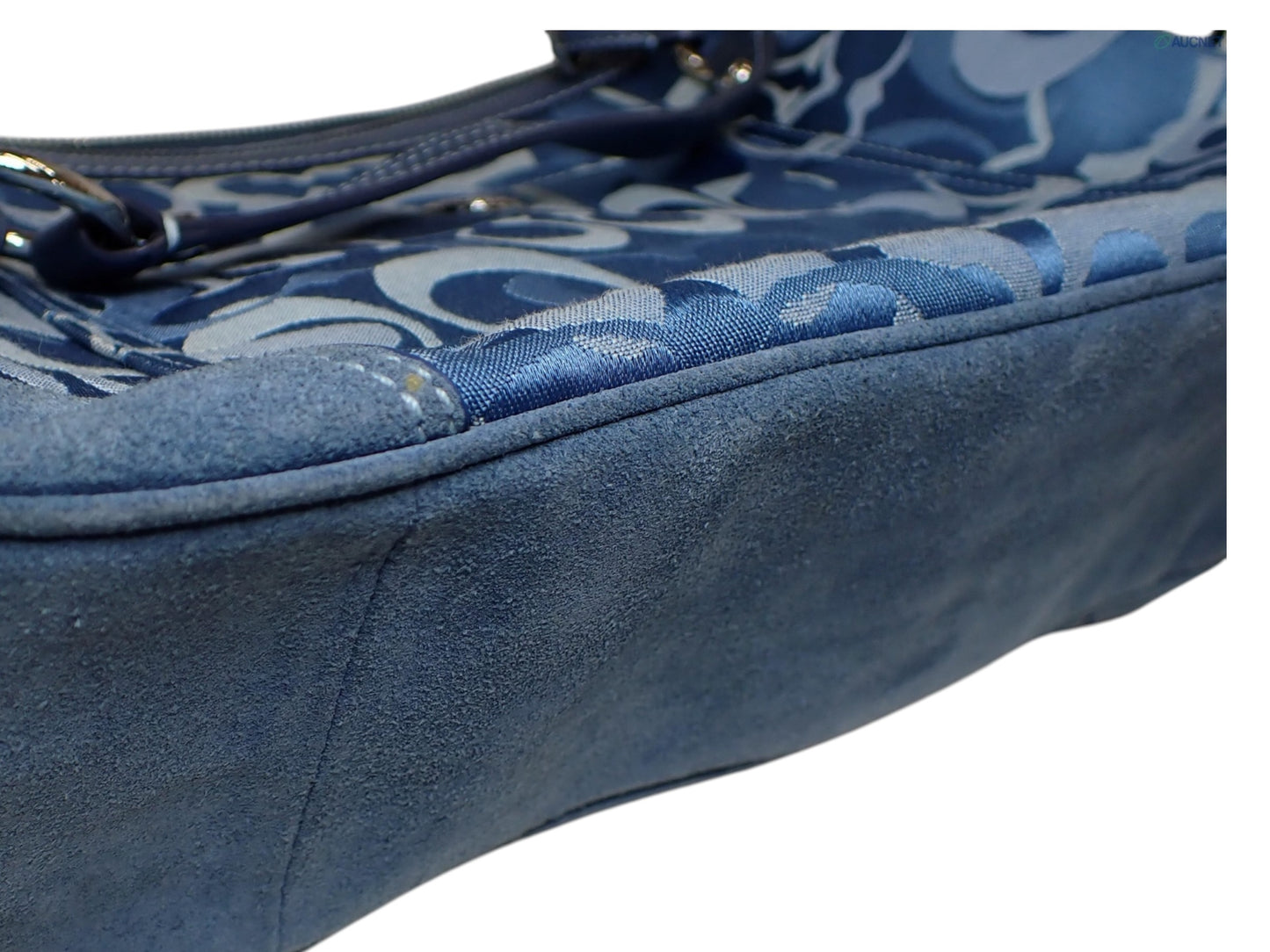 COACH BLUE SIGNATURE SHOULDER BAG