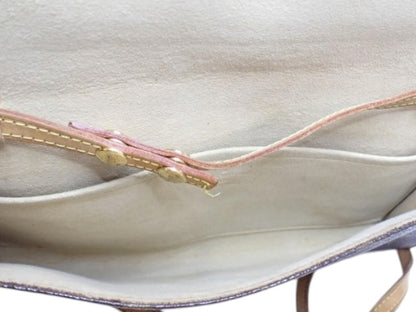 Louis Vuitton Pochette Twin GM