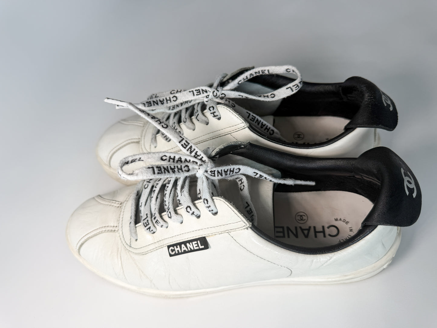 Chanel White Leather Low Top Sneakers with Black Heel Tab