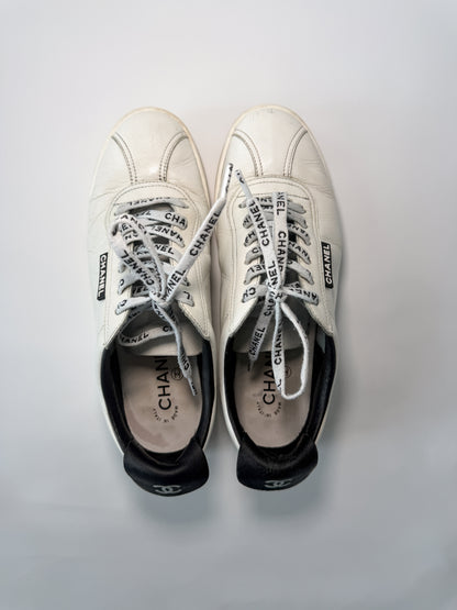 Chanel White Leather Low Top Sneakers with Black Heel Tab
