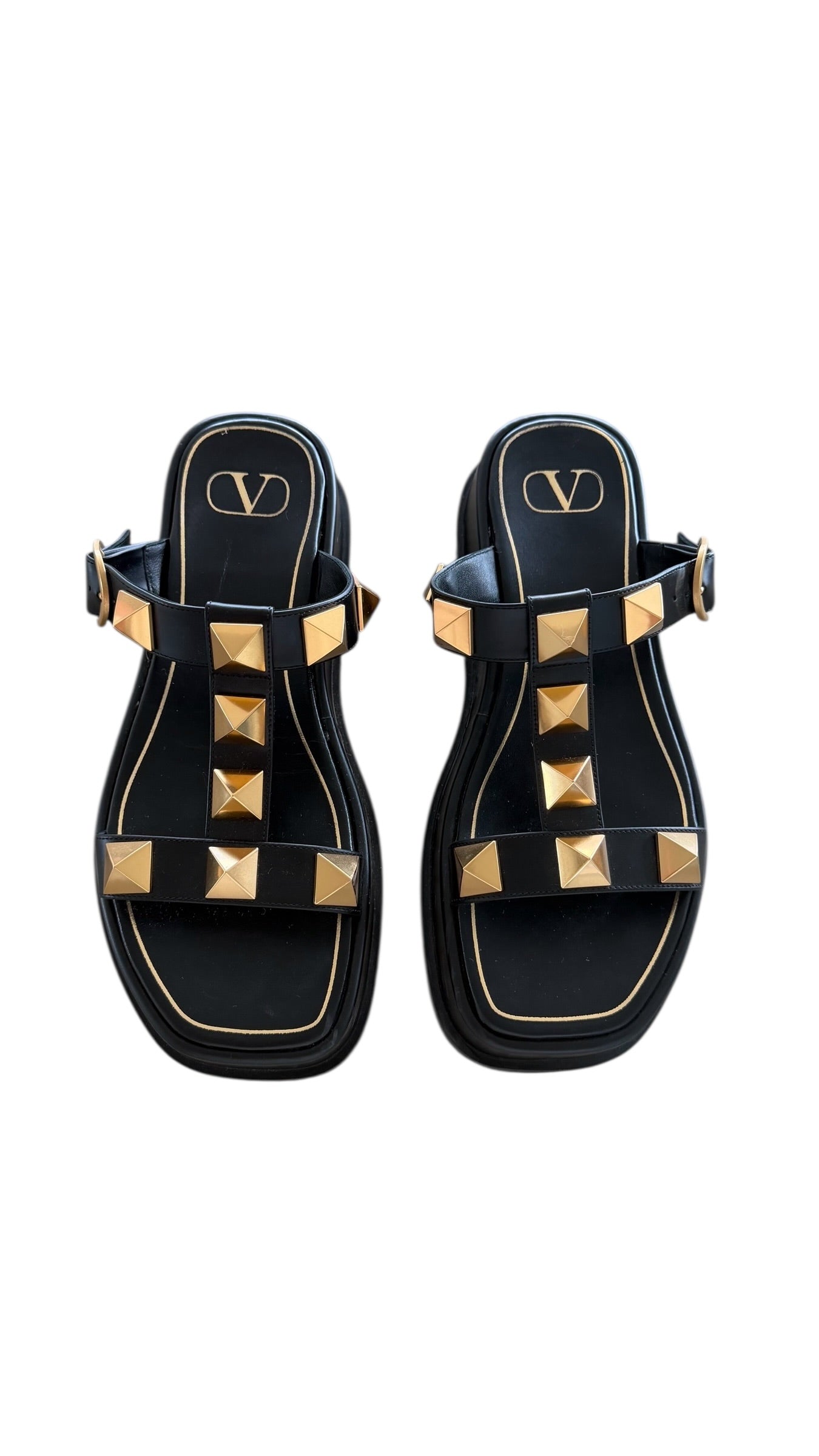 VALENTINO GARAVANI ROMAN STUD SANDALS