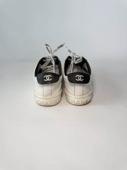 Chanel White Leather Low Top Sneakers with Black Heel Tab