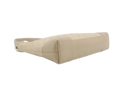 Gucci GG Canvas Shoulder Bag – Beige