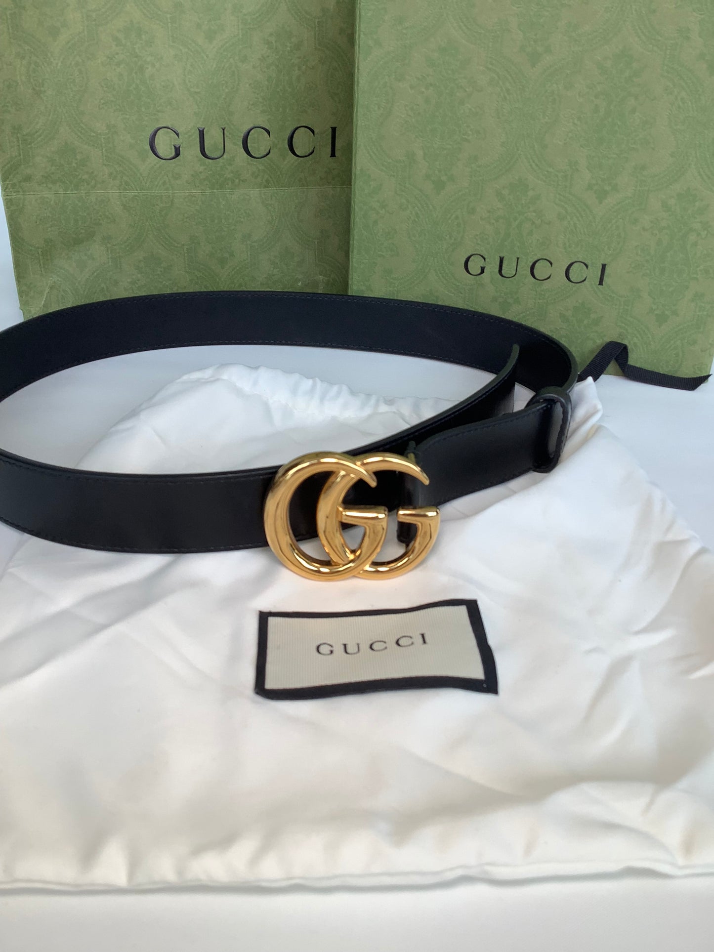GUCCI GG MARMONT LEATHER BELT – BLACK & GOLD