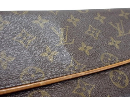 Louis Vuitton Pochette Twin GM