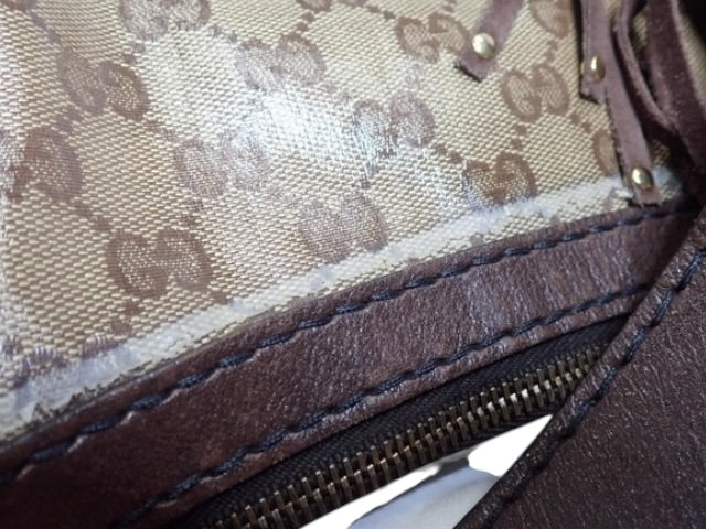 Gucci GG Crystal Heart Shoulder Bag