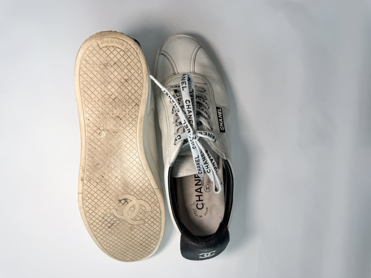 Chanel White Leather Low Top Sneakers with Black Heel Tab